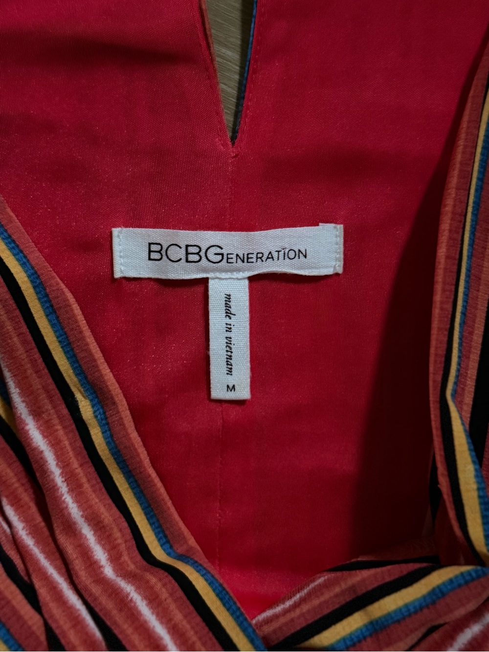 BCBGeneration Printed Midi Faux Wrap Dress EUC - Picture 4 of 5